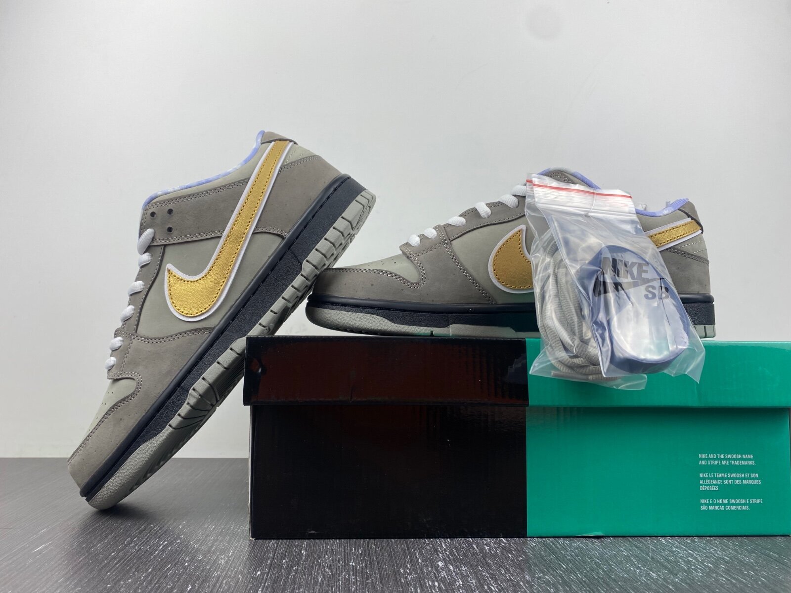 CONCEPTS x SB Dunk Low TAGZ custom - Image 10