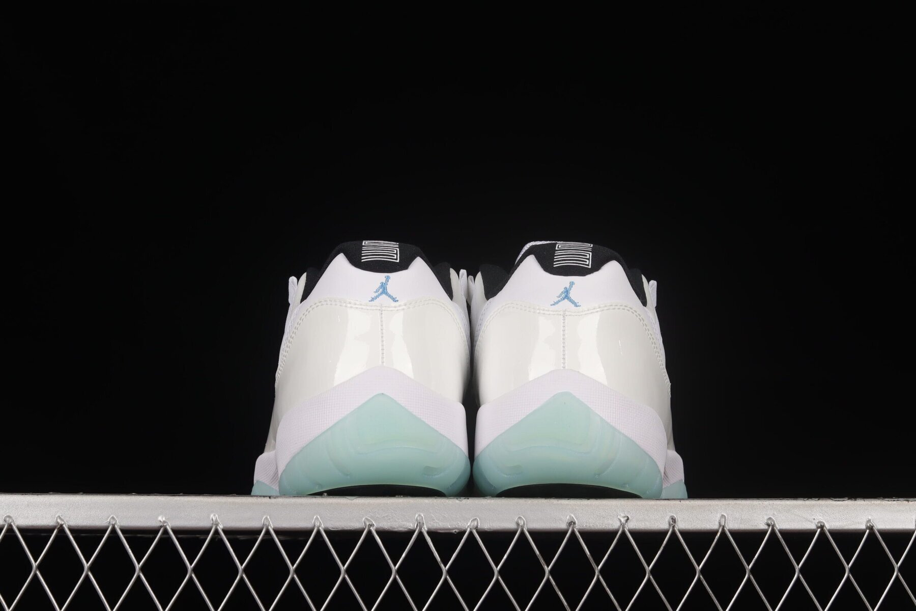 AJ11 Retro Low Legend Blue - Image 3