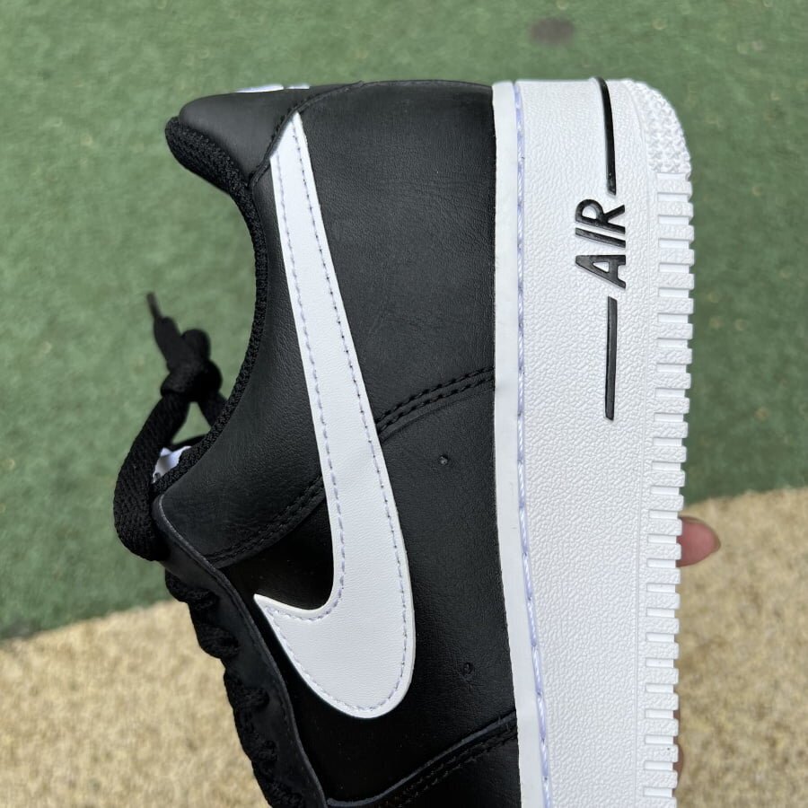 Air Force 1 Low '07 Black - Image 6
