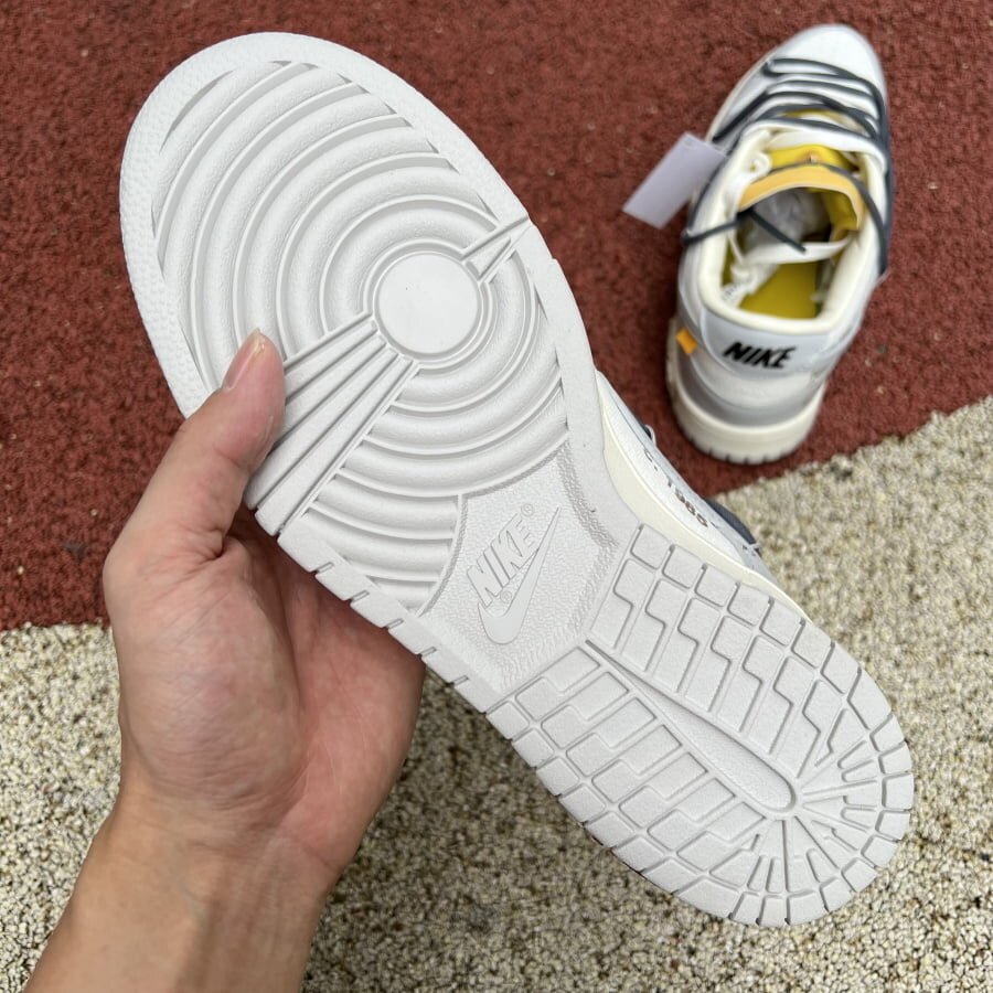 Off White Dunk Lot 41 - Image 8