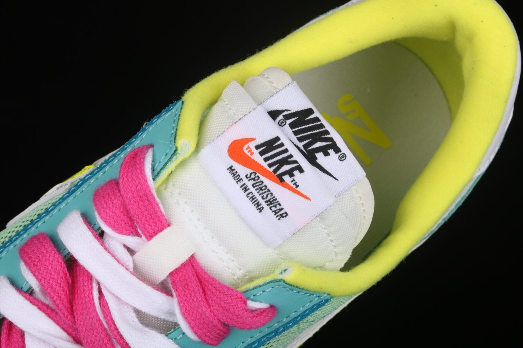 LDV Waffle, Sacai Blue Green Yellow White - Image 4