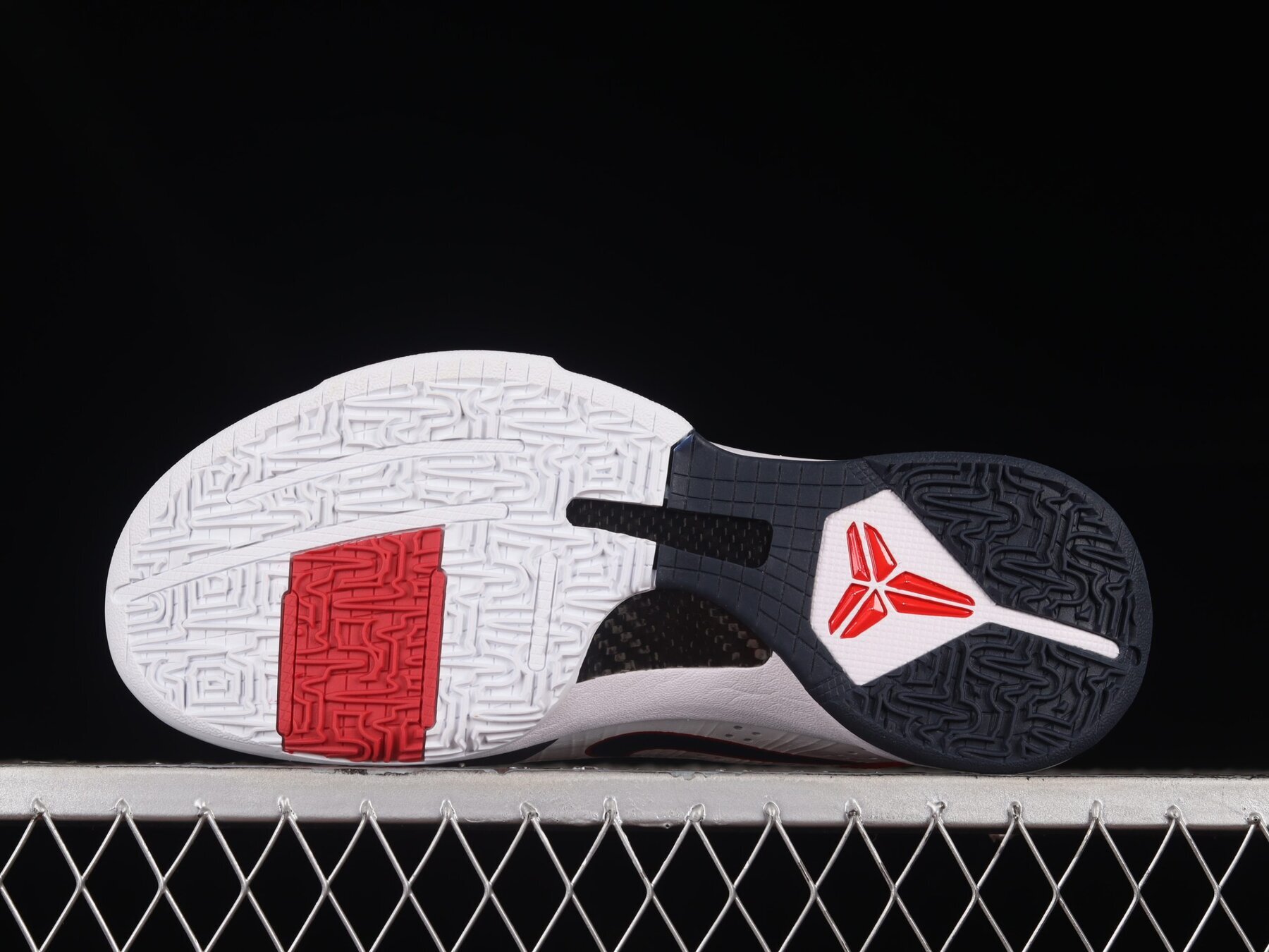 Zoom Kobe 5 USA - Image 4