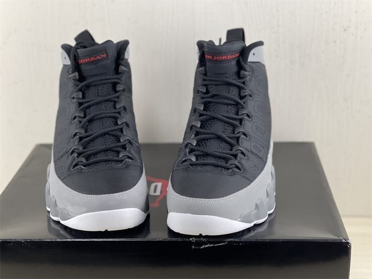 AJ9 Retro Particle Grey - Image 3