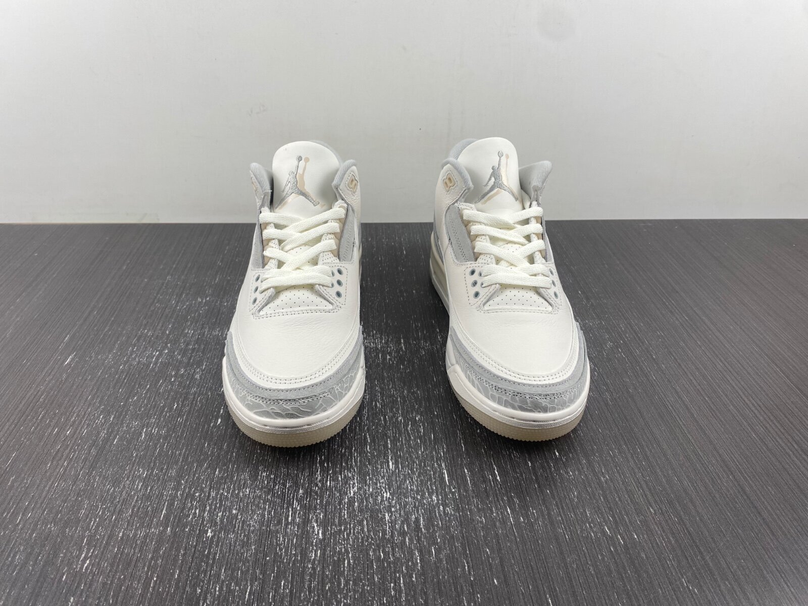 AJ3 Retro SE Craft Ivory - Image 9