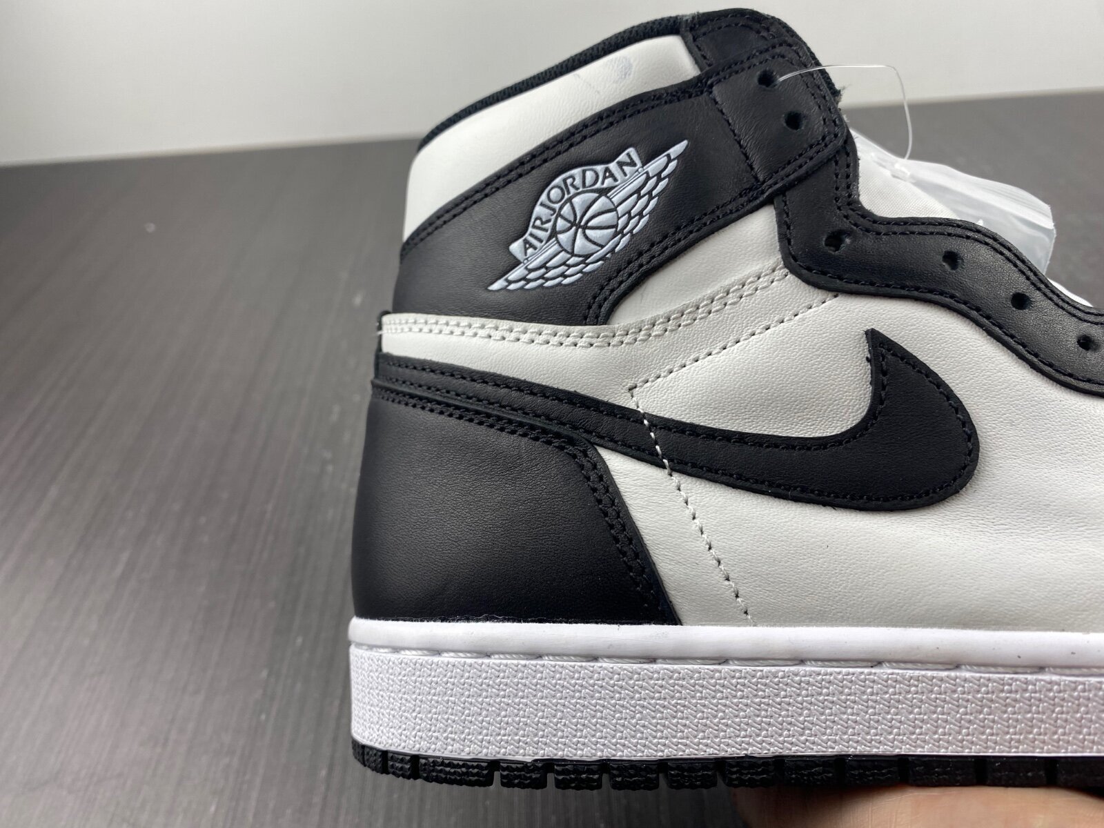 AJ1 Retro High '85 OG 'Black White' - Image 7
