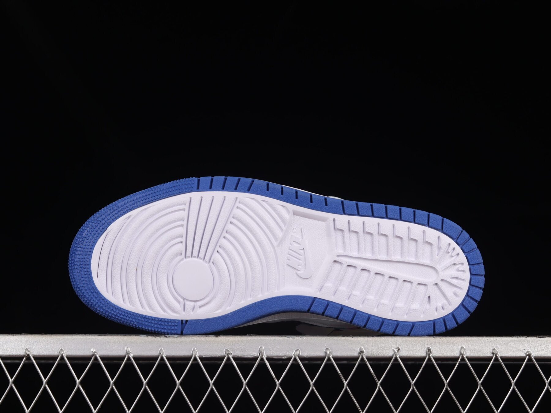 AJ1 High Zoom Air CMFT 25 Years In China - Image 4