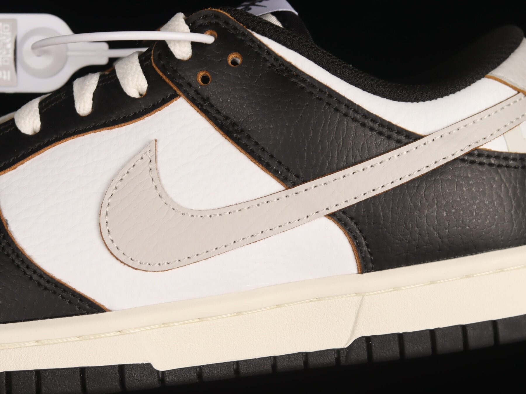 HUF x SB Dunk Low "San Francisco" - Image 7