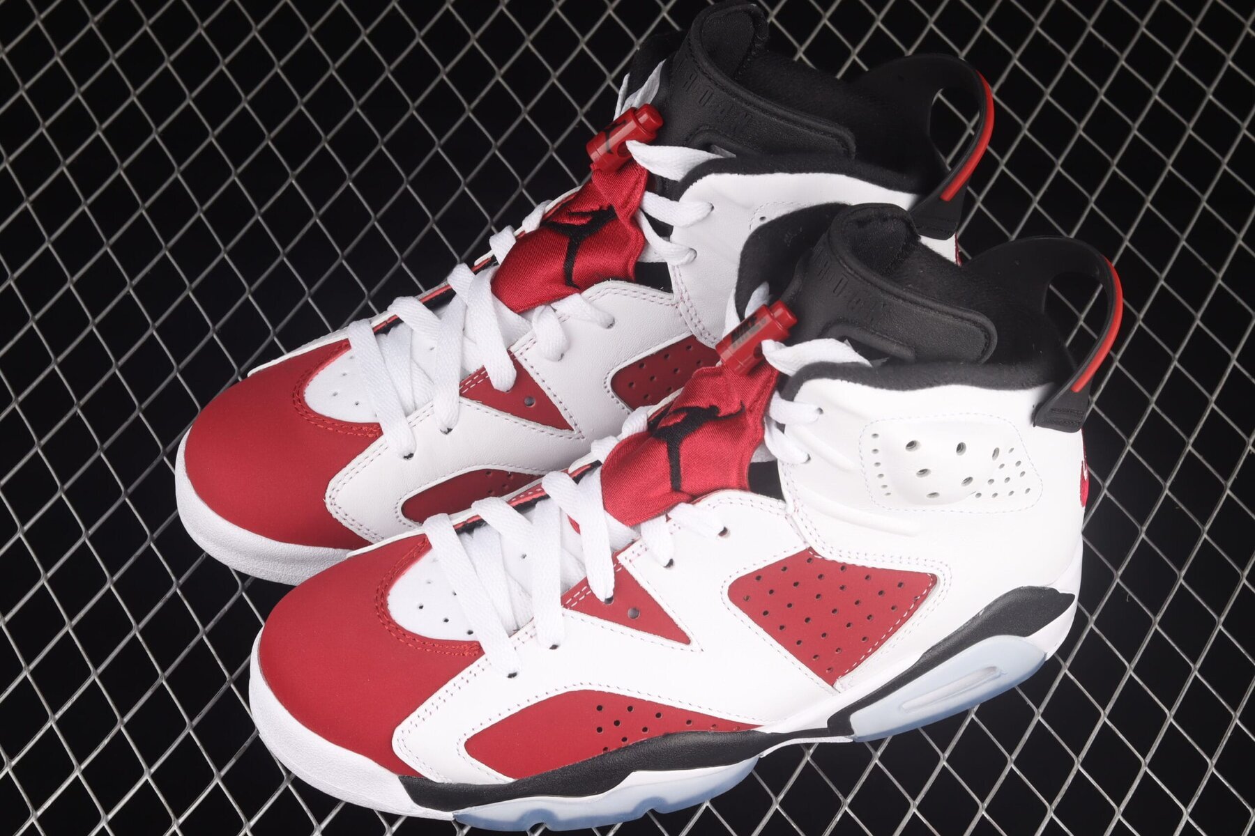 AJ6 Retro Carmine - Image 2