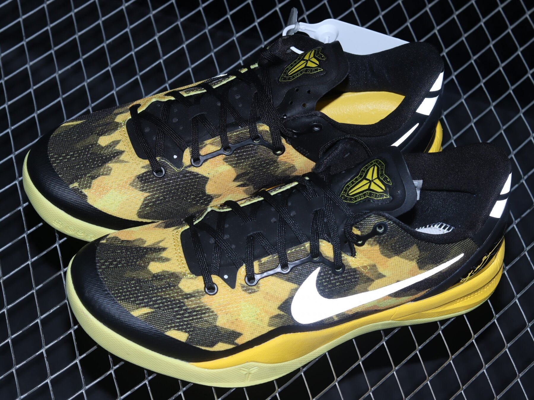 Kobe 8 Sulfur Electric Yellow - Image 2