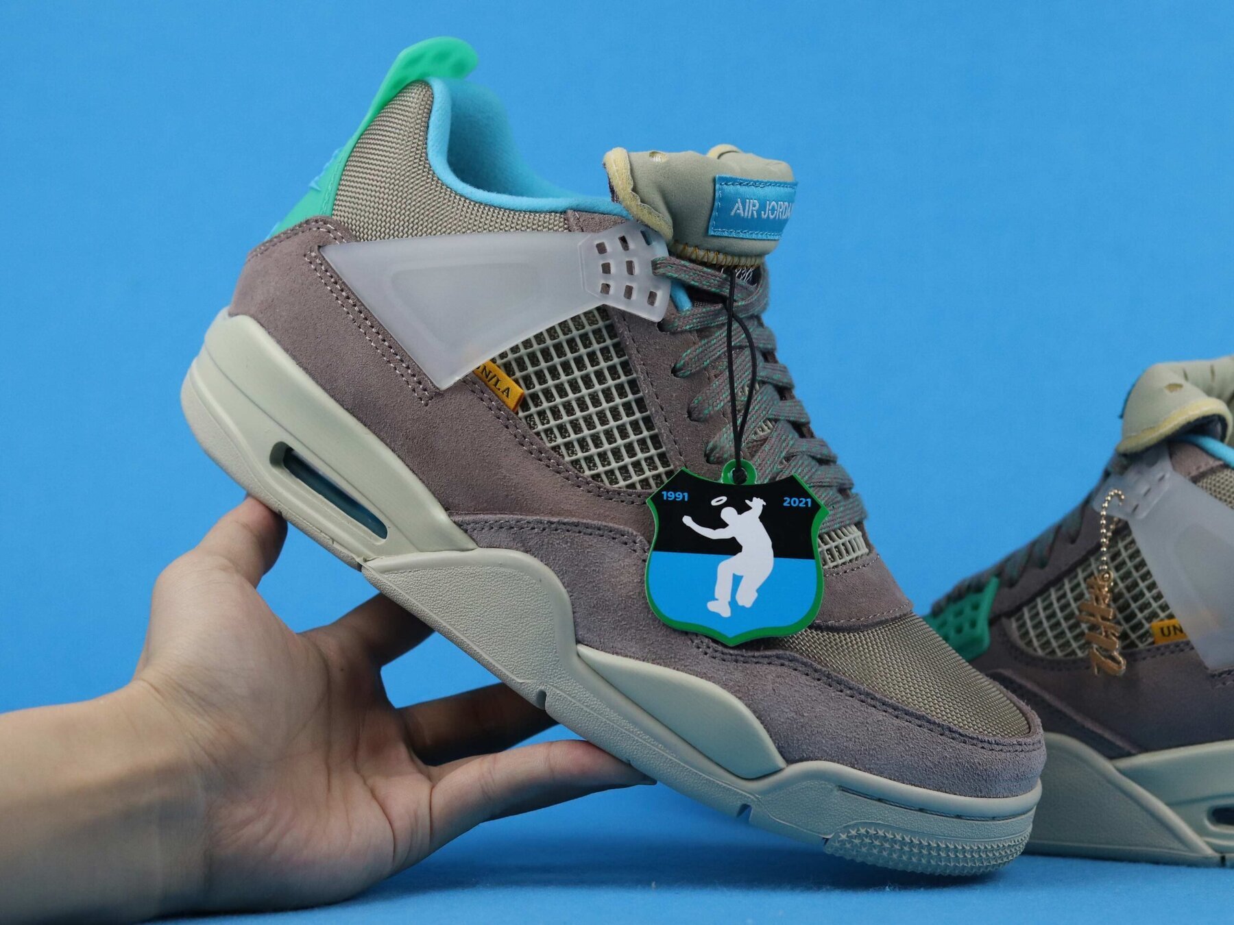 AJ4 Retro SP 30th Anniversary Union Taupe Haze - Image 18