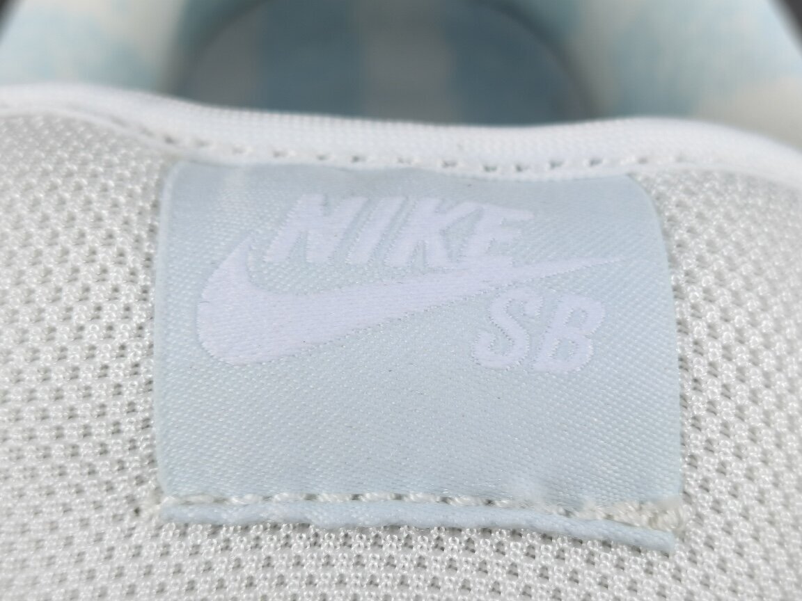 CNCPTS x SB Dunk Low White Lobster ( EARLY RELEASE ) - Image 4