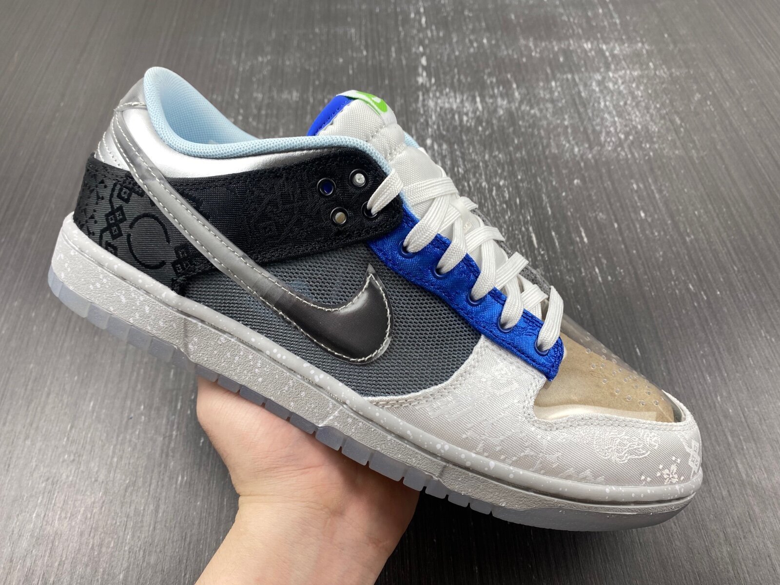 Dunk Low SP What The CLOT - Image 16
