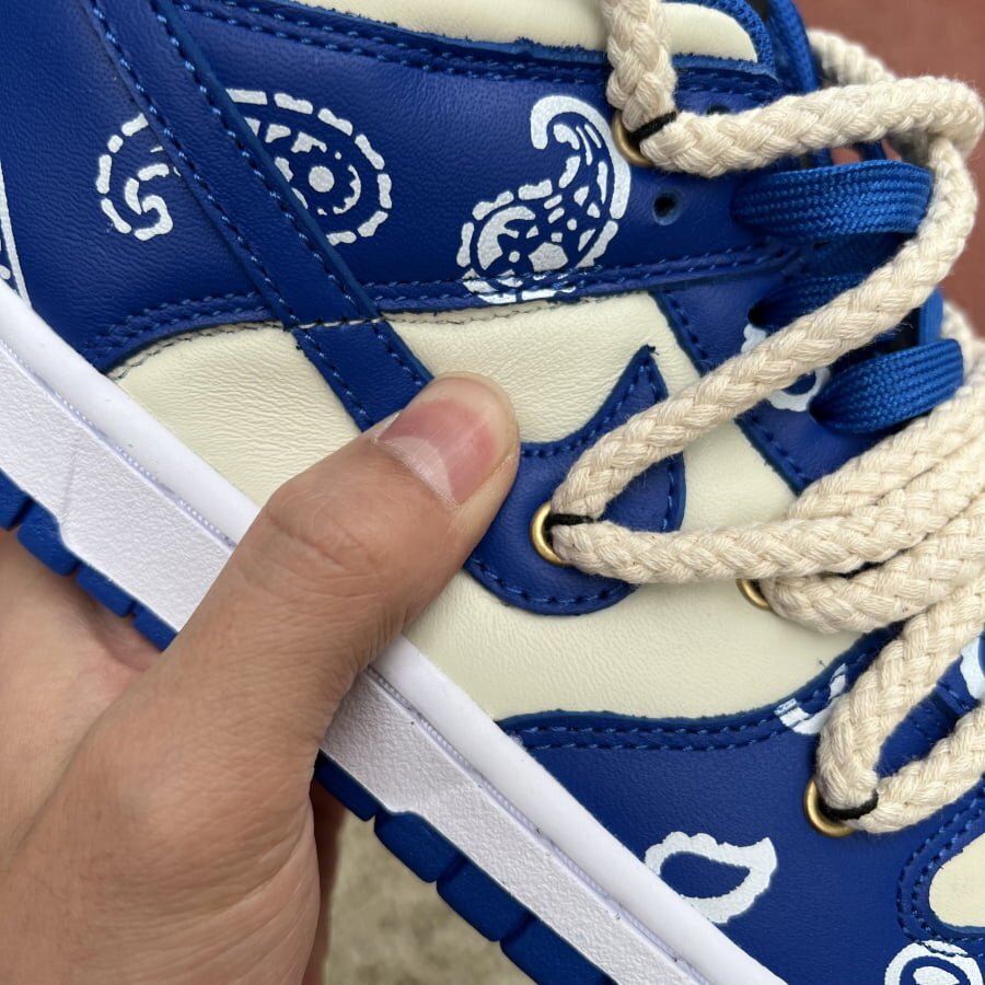 SB Dunk Low Lot Red/White Paisleye 18 - Image 7