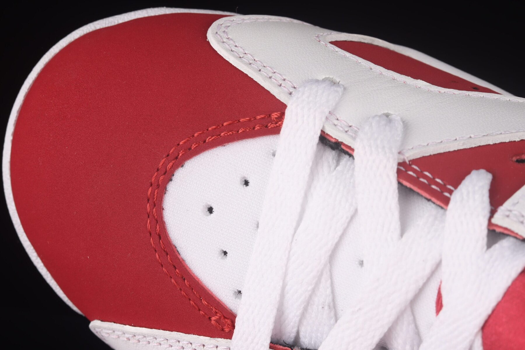 AJ6 Retro Carmine - Image 4