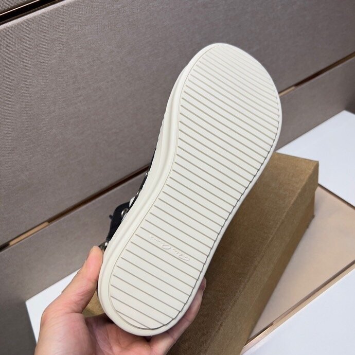 Rick Owens Runway Sneakers - Image 2