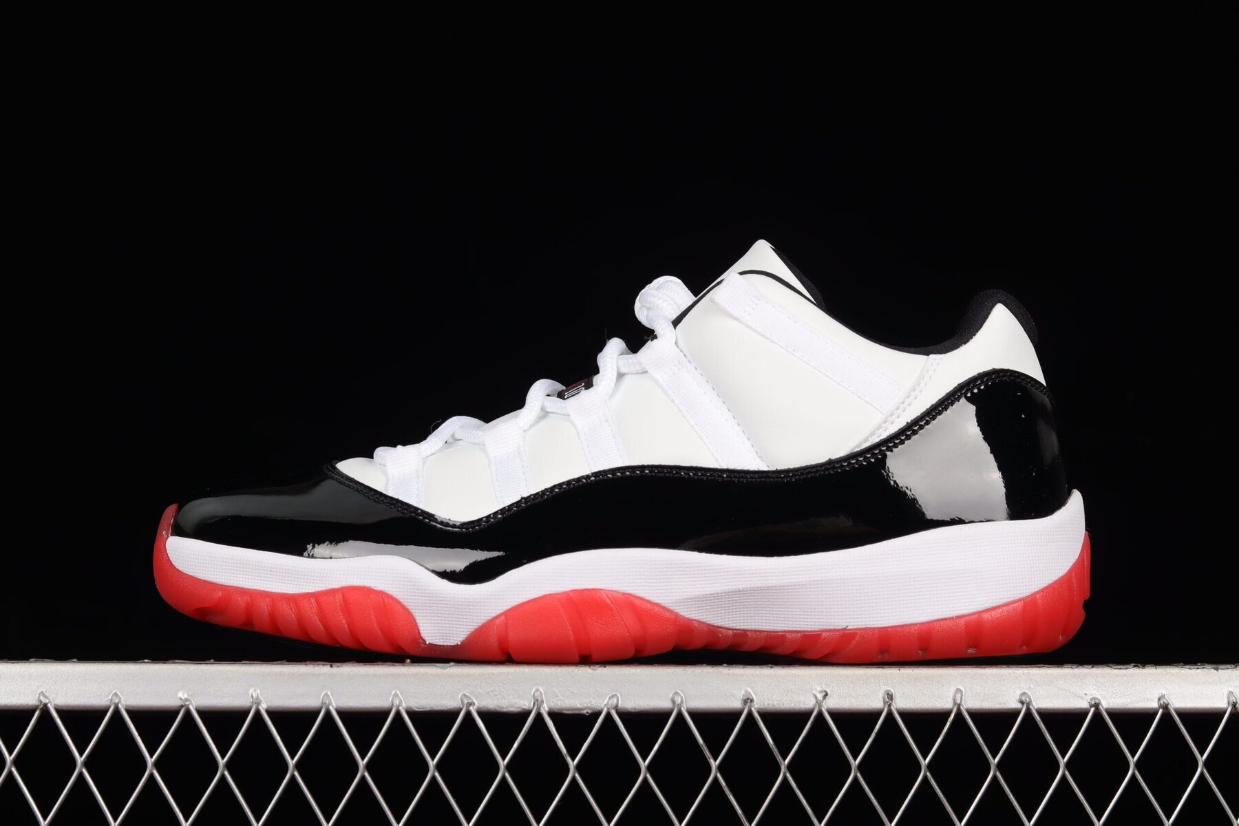 AJ11 Retro Low, Concord Bred - Image 3