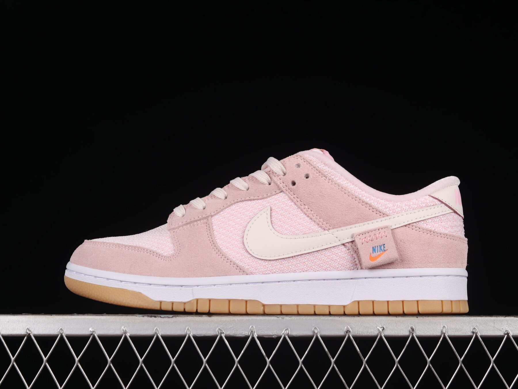 Dunk Low Teddy Bear Light Soft Pink - Image 8