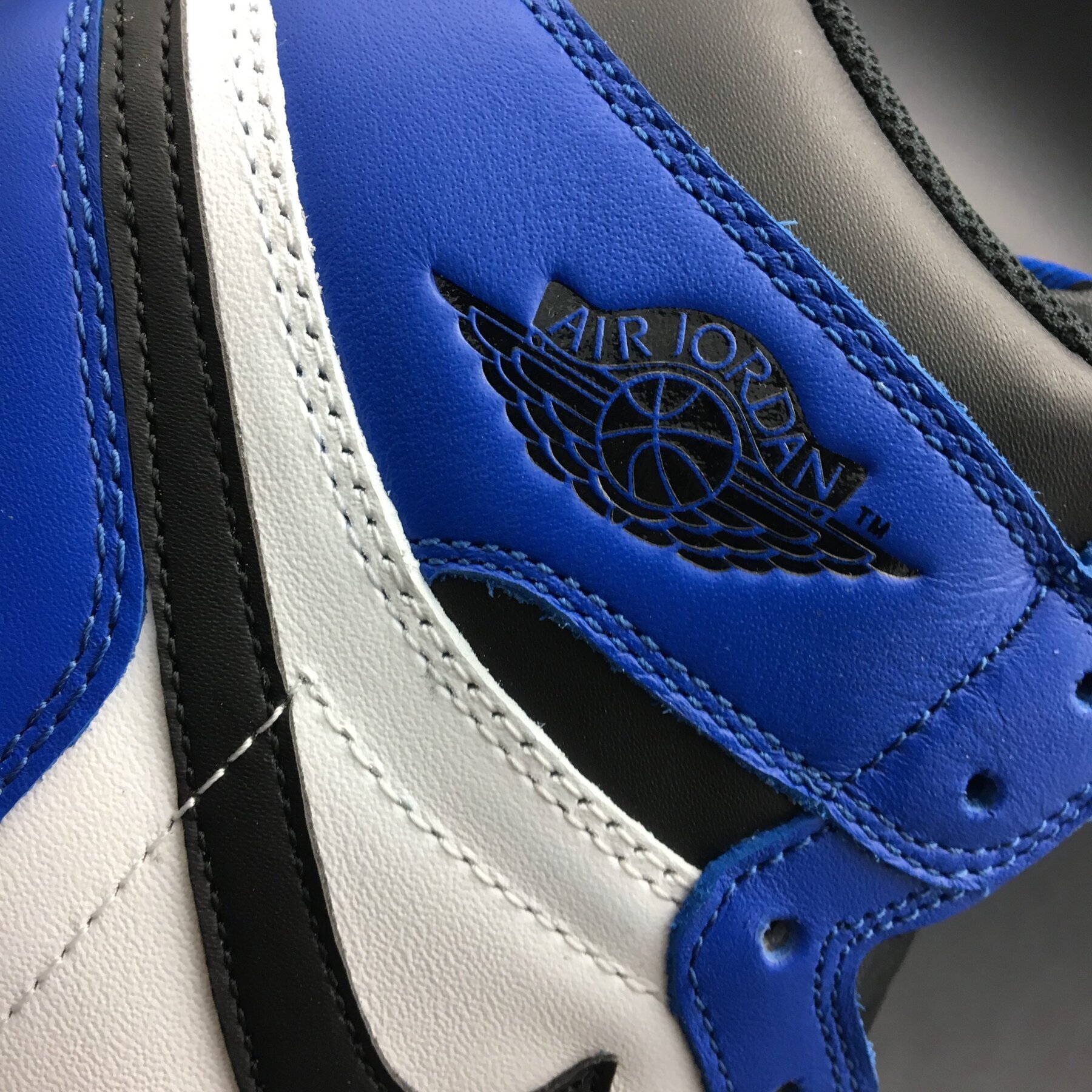 AJ1 Retro High OG Game Royal - Image 11