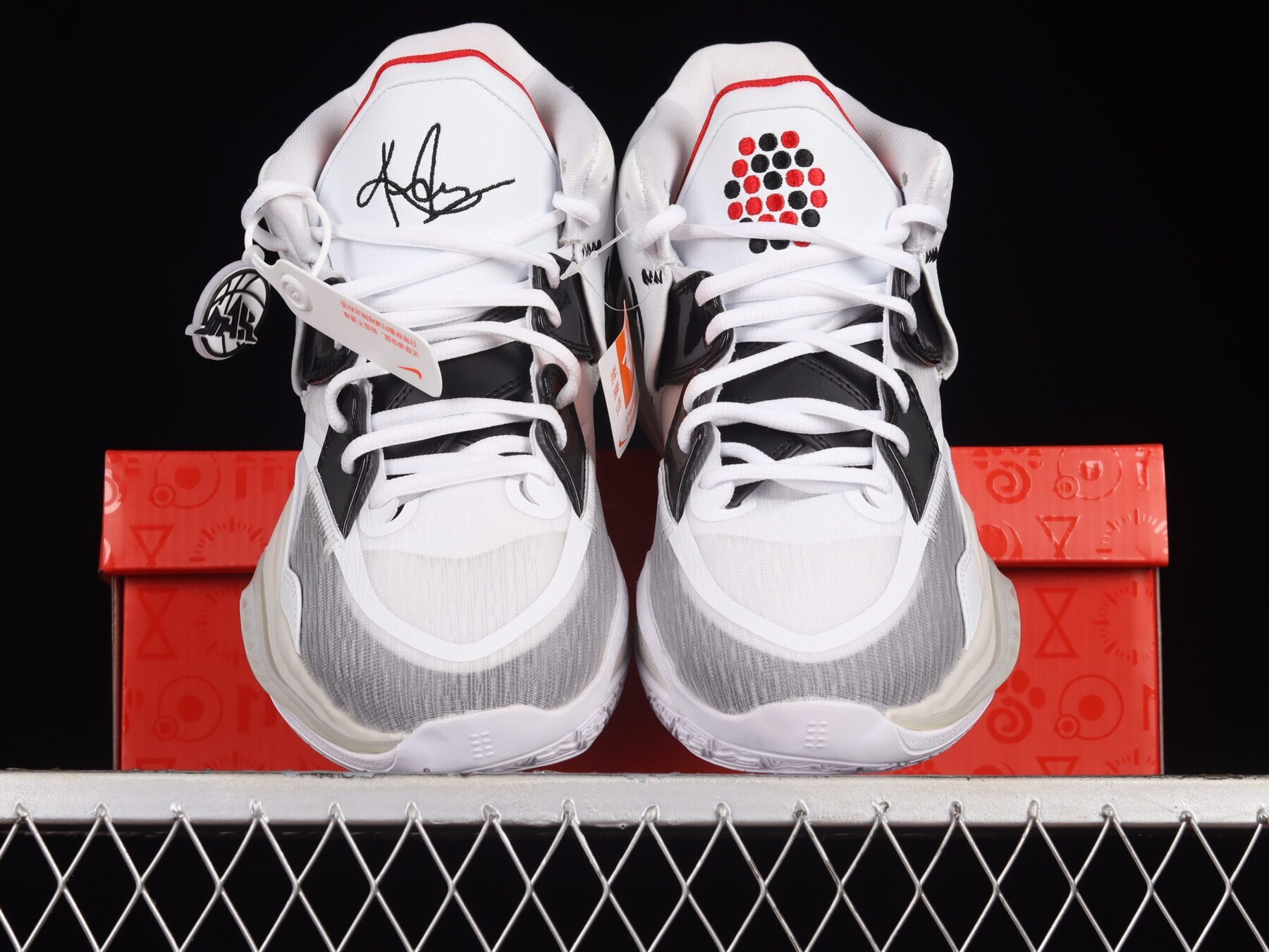 Kyrie Infinity Man Machine - Image 7