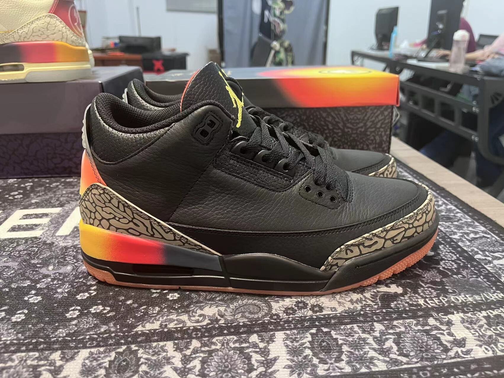 J Balvin x AJ3 Retro Rio - Image 2