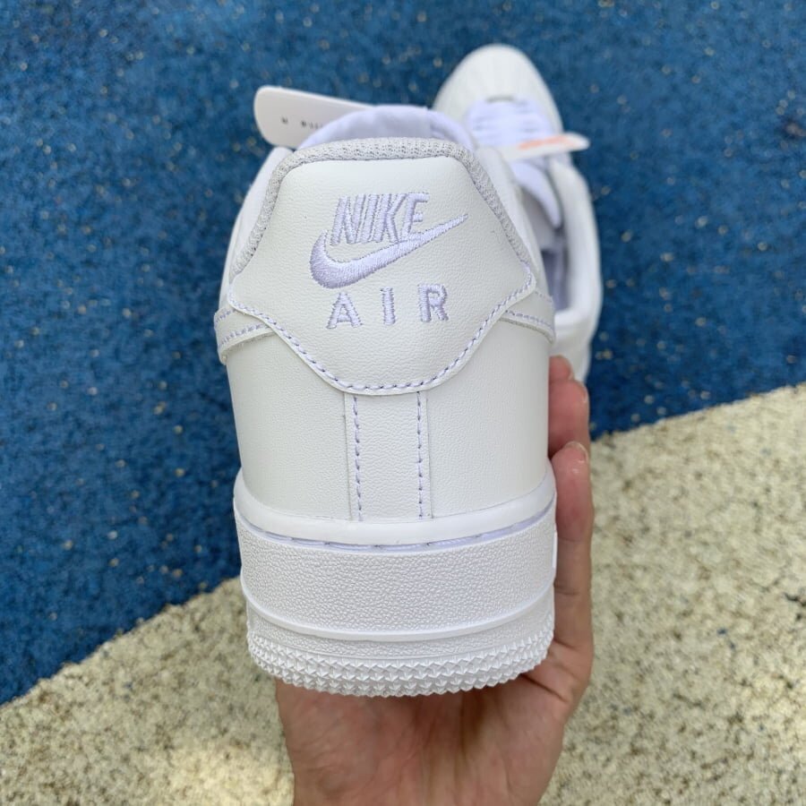 Air Force 1 Low White '07 - Image 5