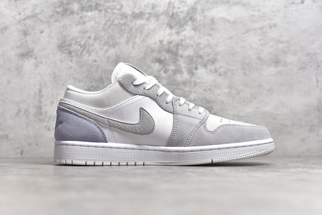 AJ1 Low “Paris” - Image 3
