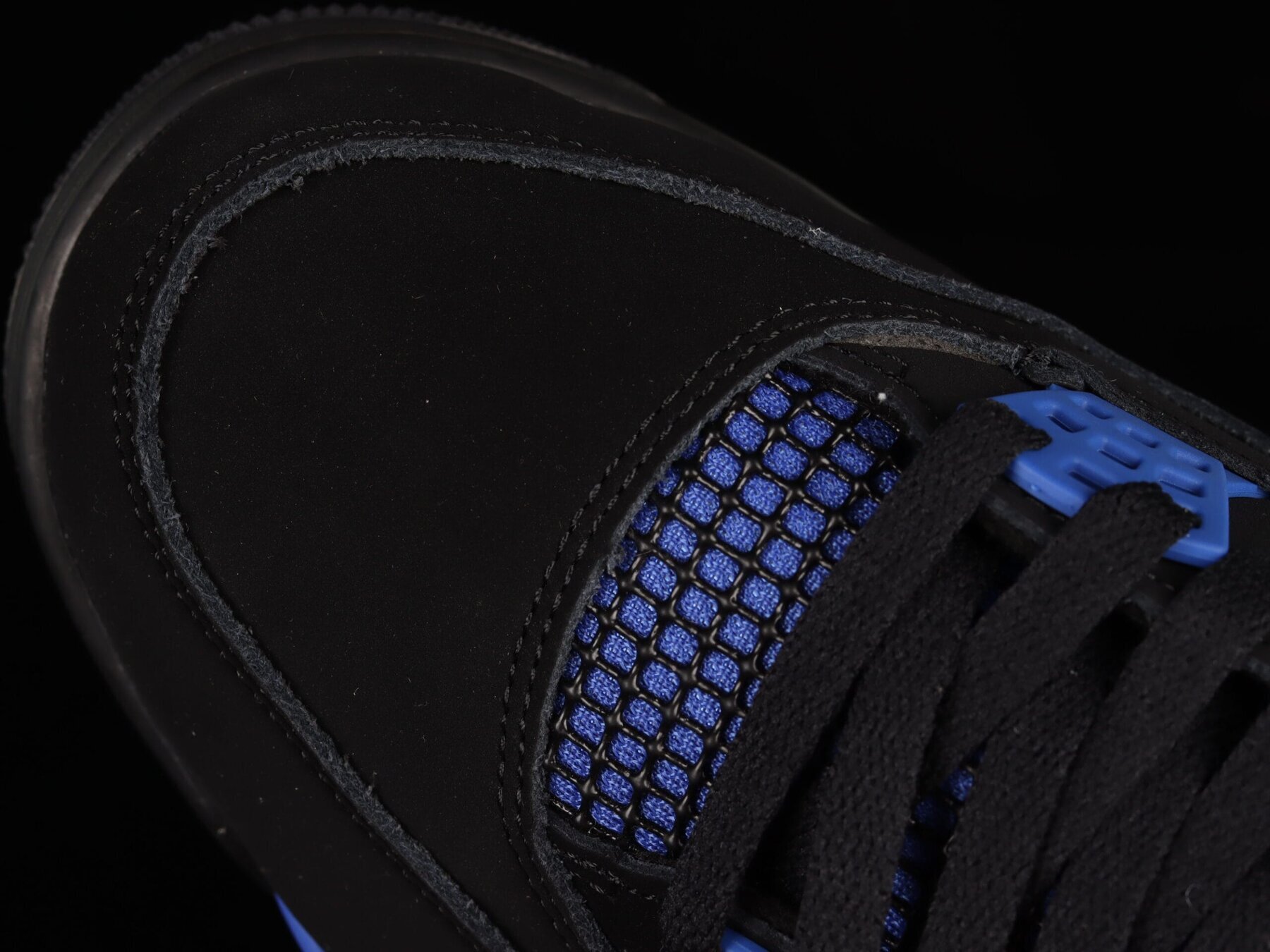 AJ4 Retro Blue Thunder - Image 3