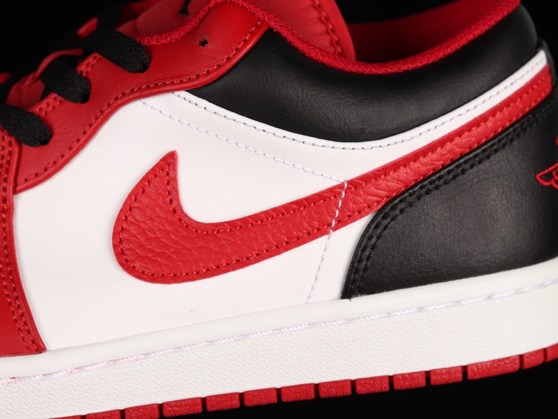 AJ1 Low, Bulls - Image 8