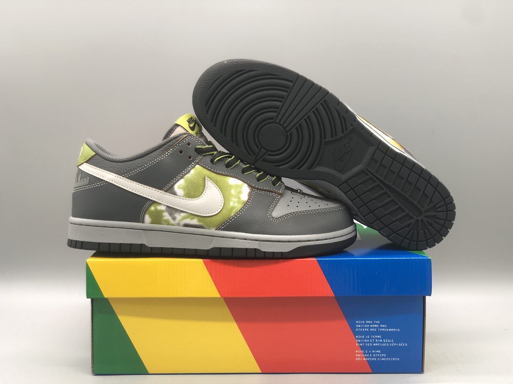 SB Dunk Low HUF Wait, What!? (Friends and Family) - Image 6