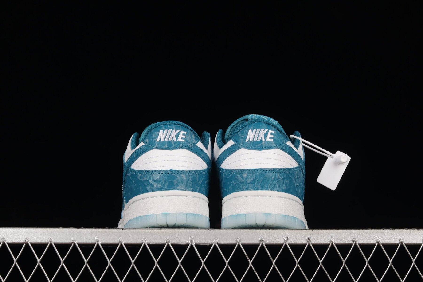 Dunk Low, Ocean (W) - Image 7