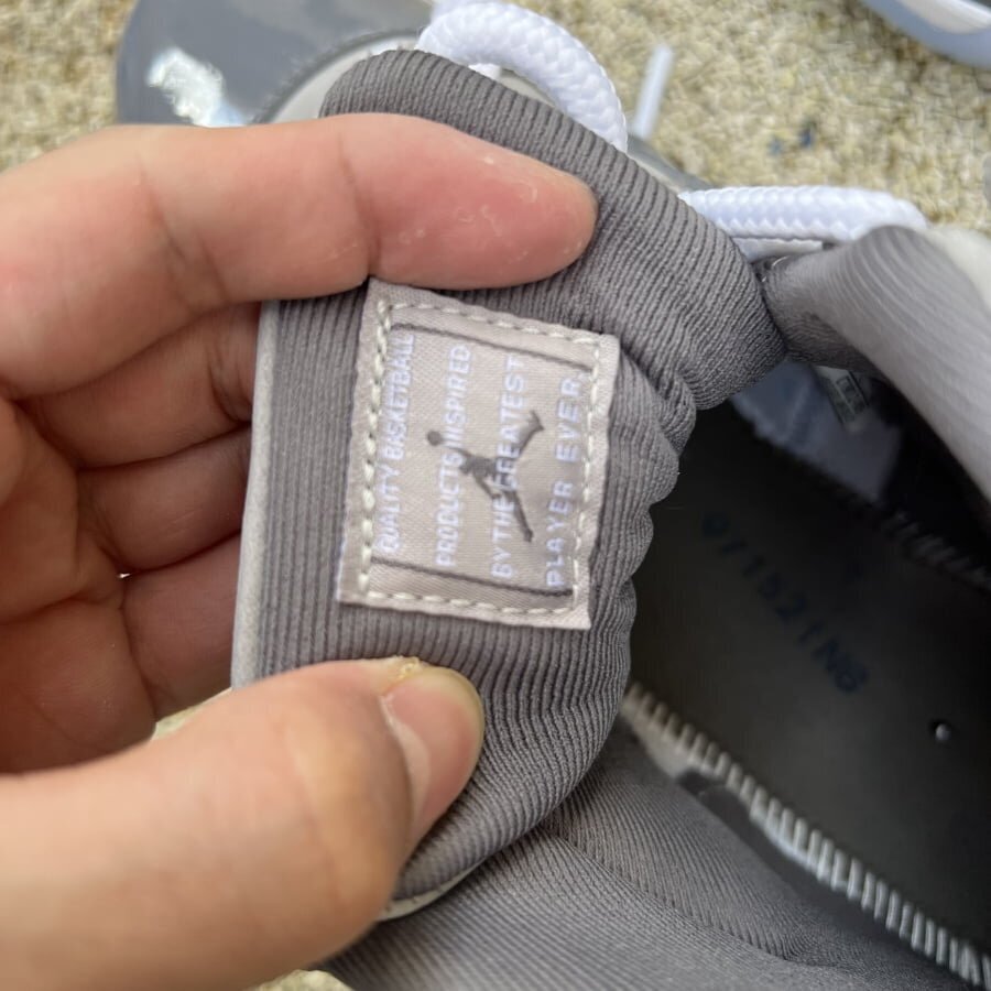 AJ11 Retro Cool Grey Extended Size - Image 4