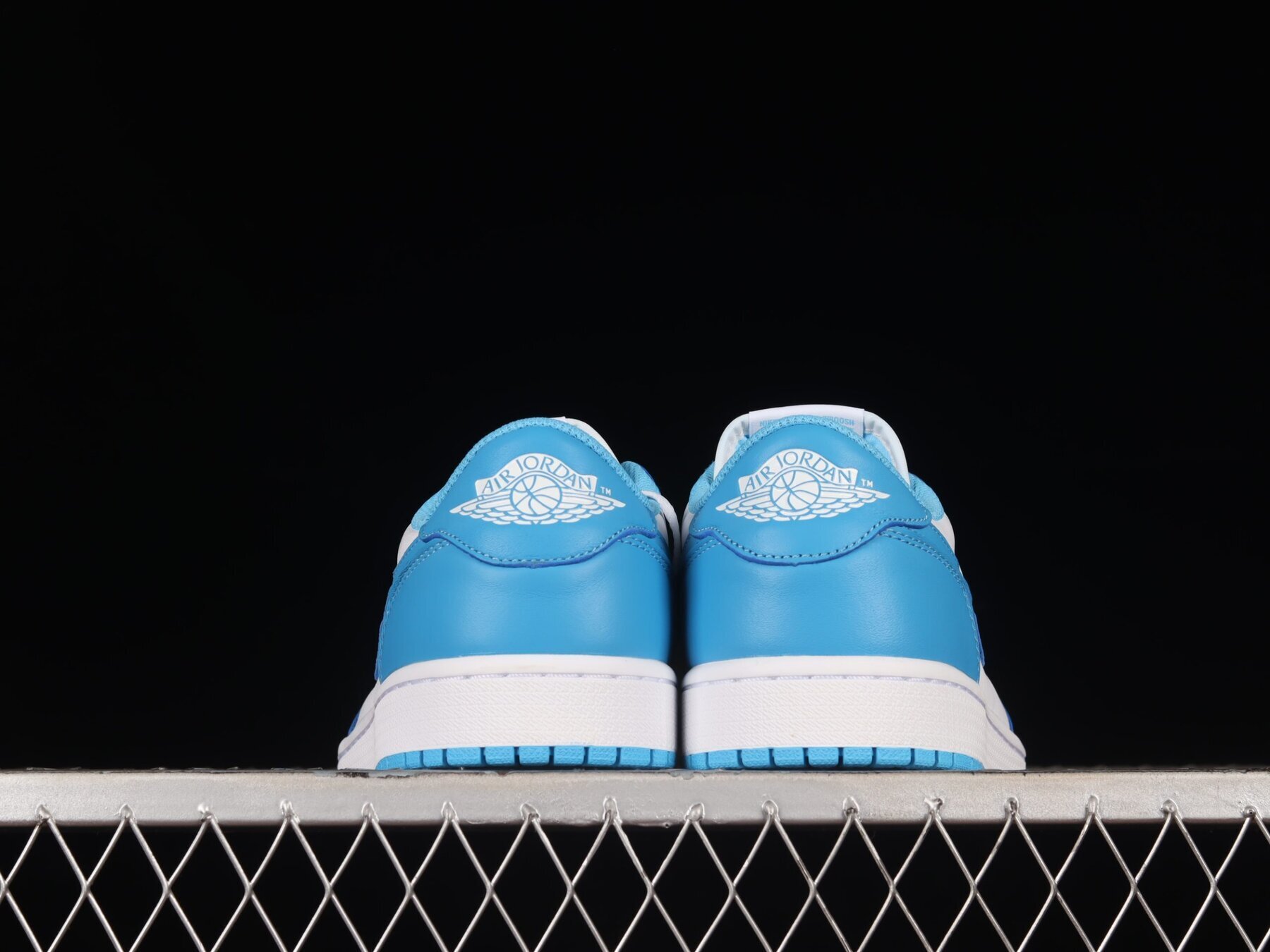 AJ1 Low SB UNC - Image 3