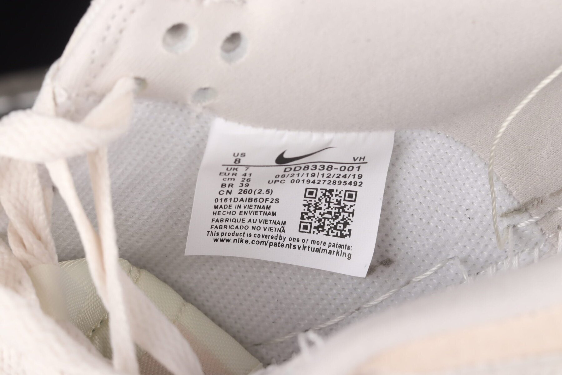 Dunk Low Premium Vast Grey - Image 9