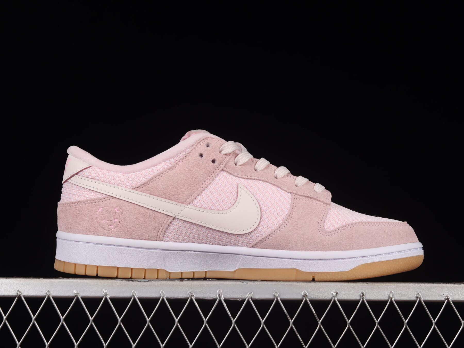 Dunk Low Teddy Bear Light Soft Pink - Image 7