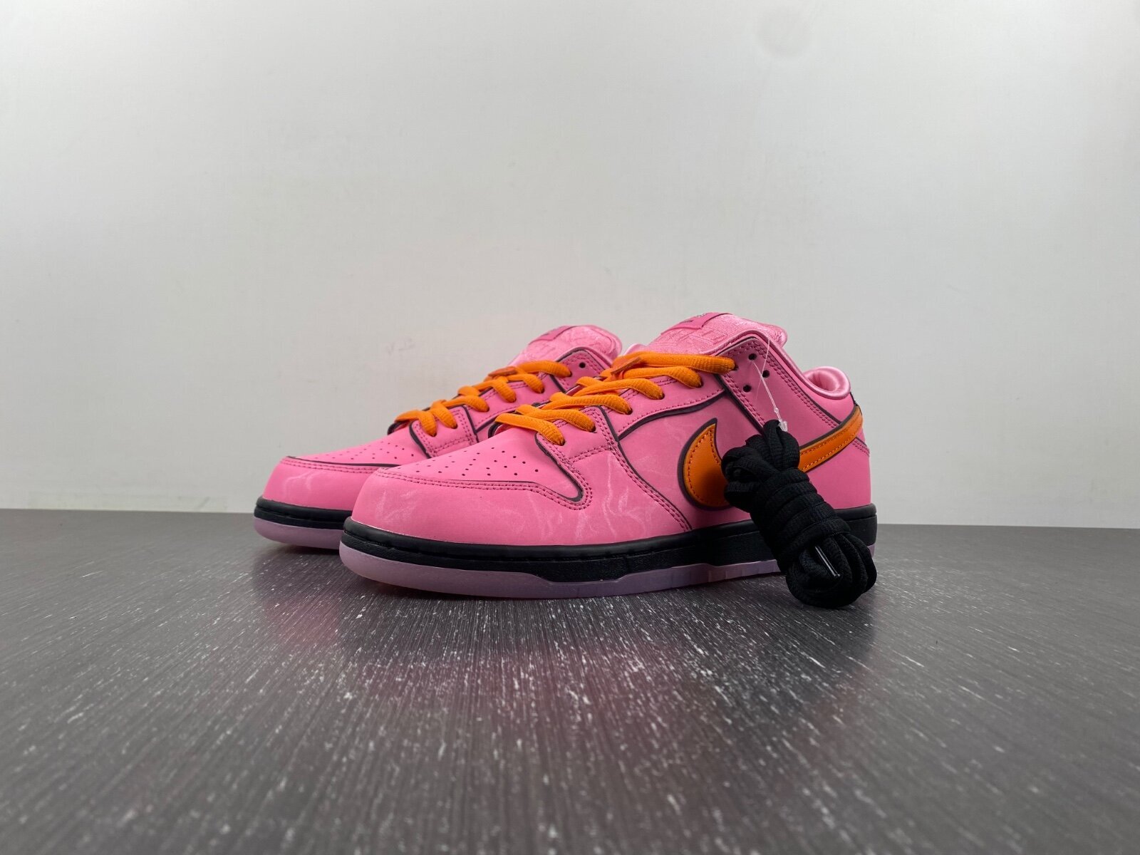 The Powerpuff Girls x SB Dunk Low “Blossom” - Image 3