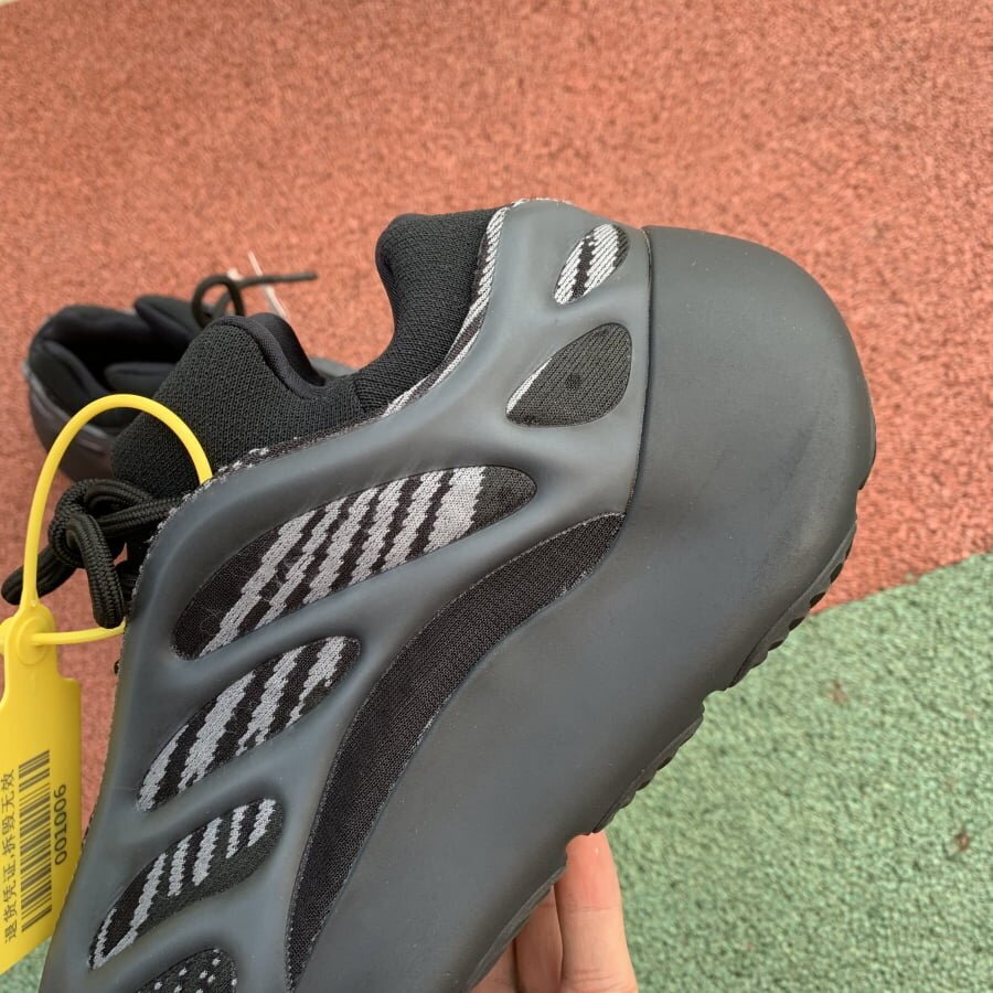 adidas Yeezy 700 V3 Alvah - Image 8