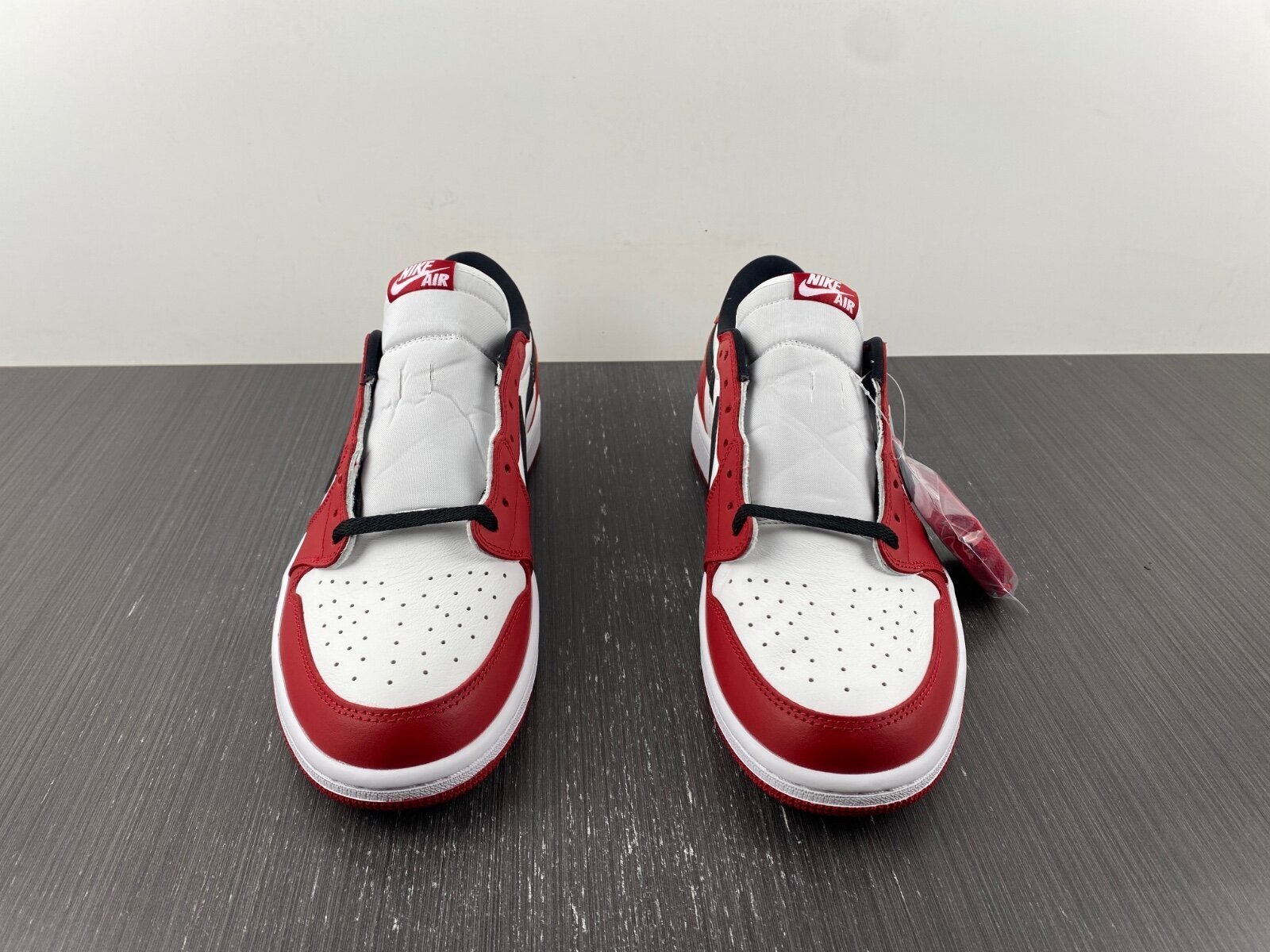 AJ1 Retro Low Chicago (2016) - Image 13