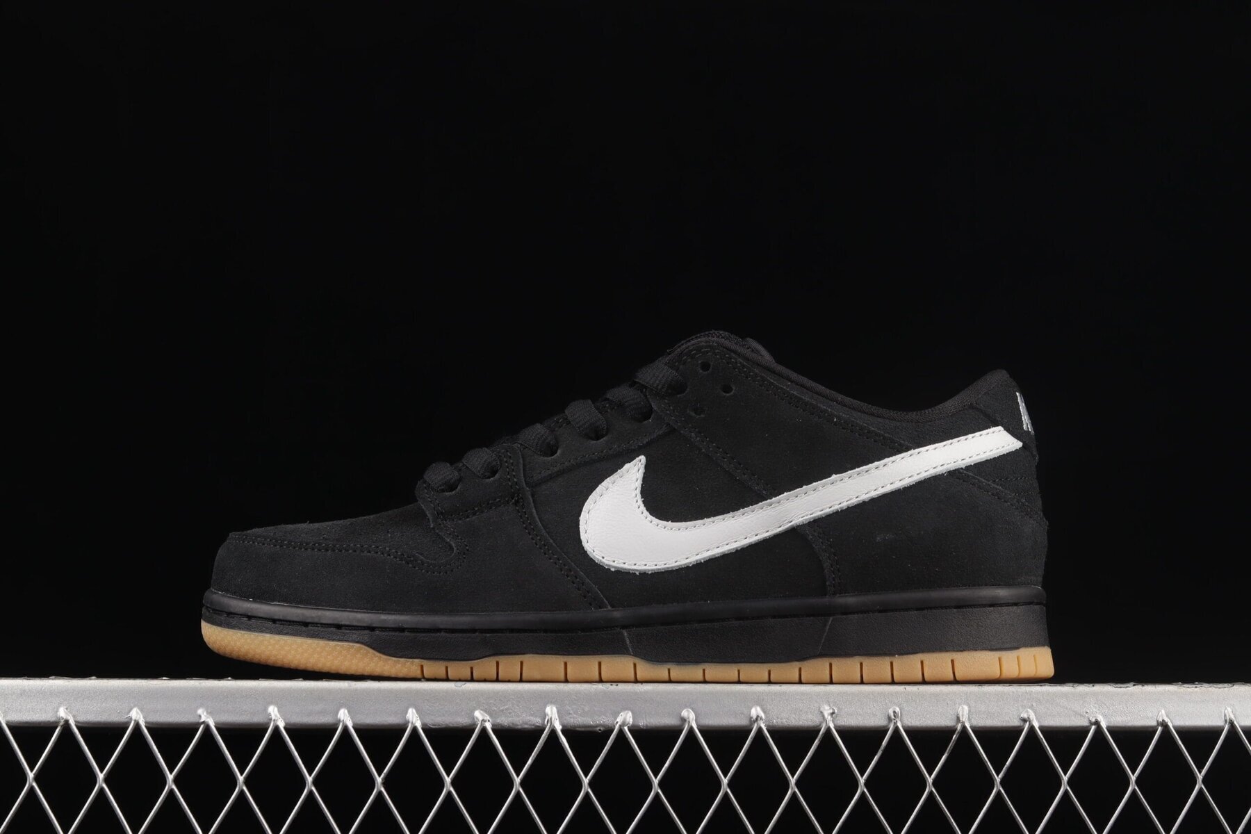 SB Dunk Low Fog - Image 6