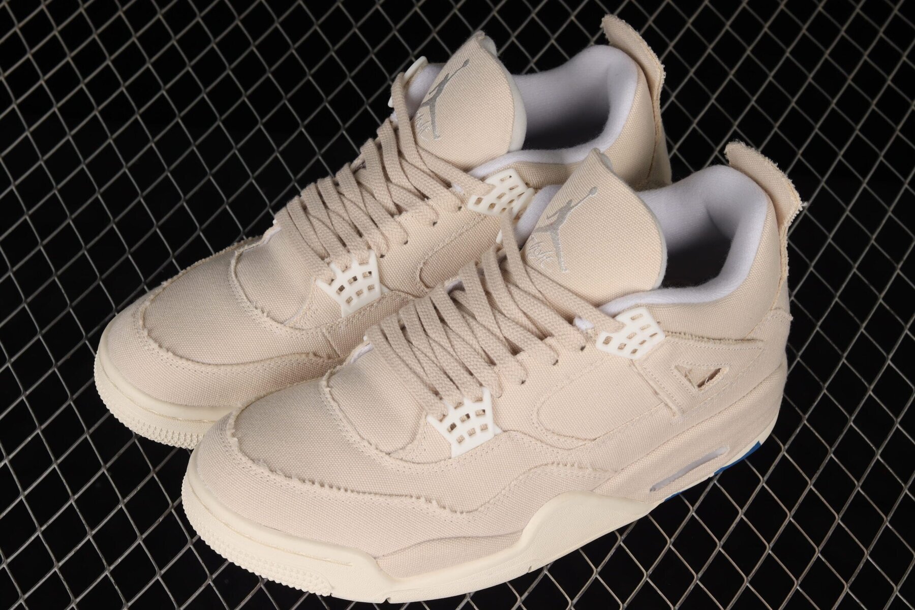 AJ4 Retro Blank Canvas (W) - Image 7