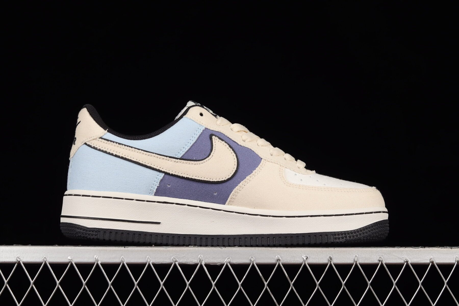 Air Force 1 '07 Low Beige White Purple - Image 4