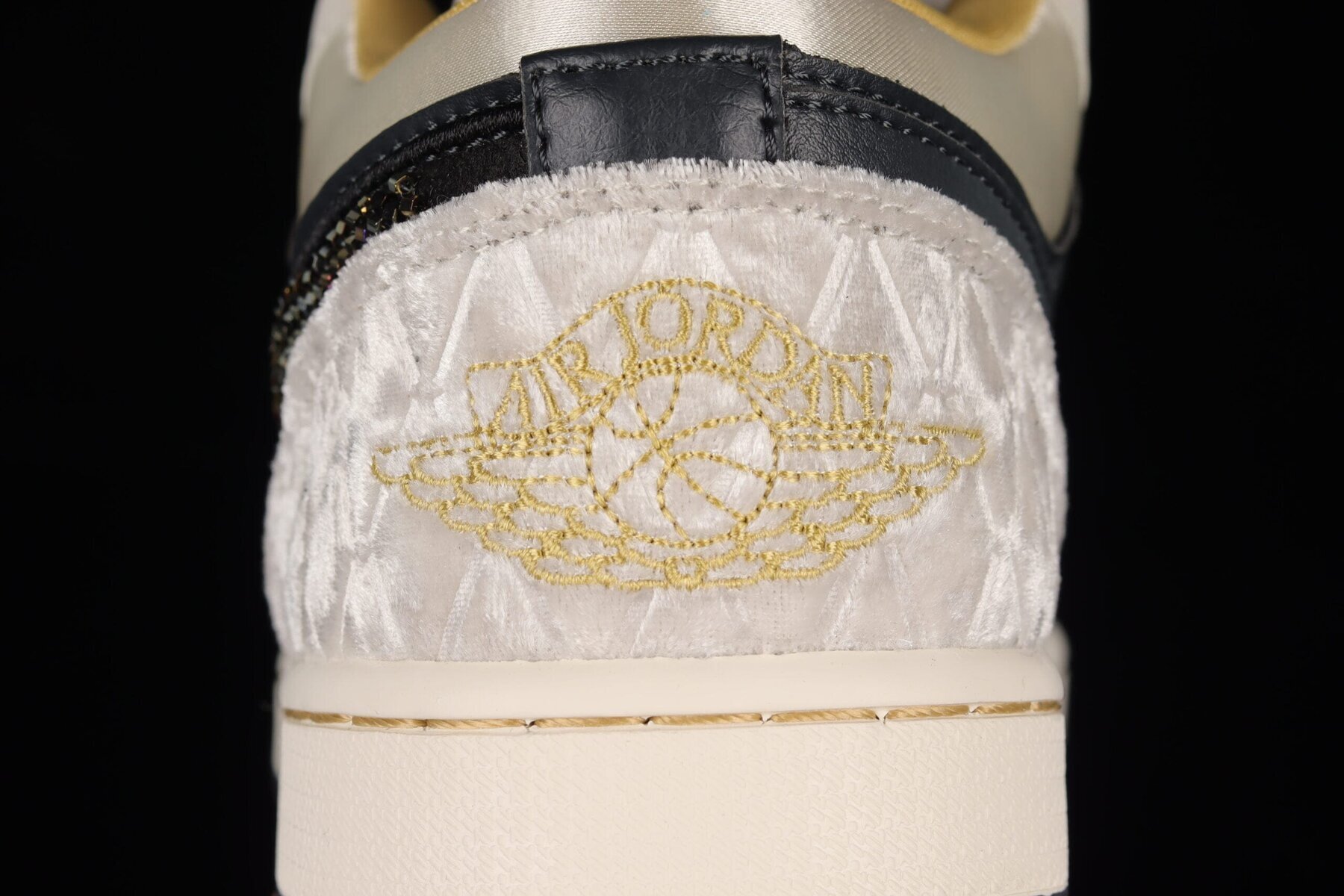 AJ1 Low Beaded Swoosh Grey Sail - Image 6