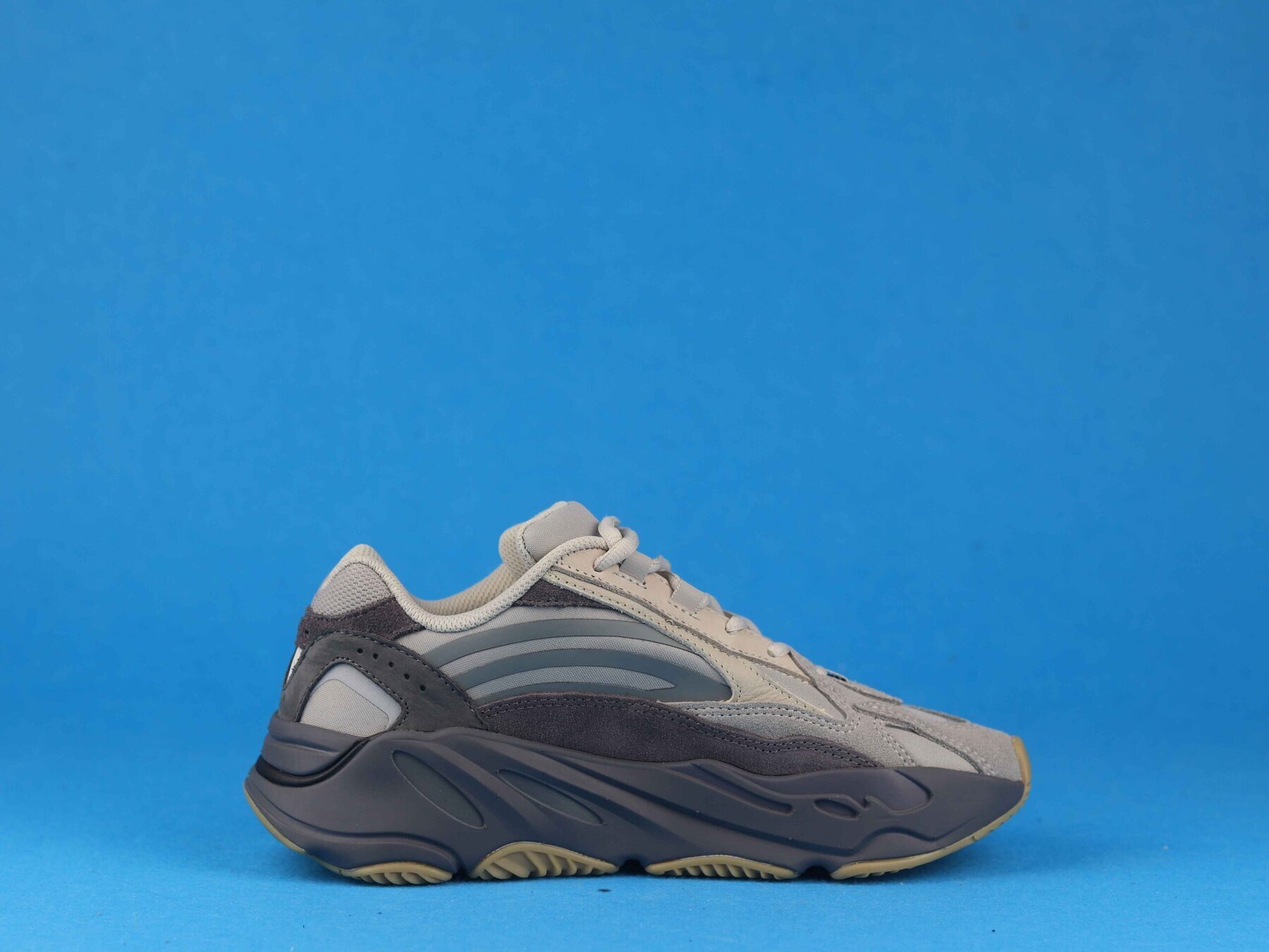 adidas Yeezy Boost 700 V2 Tephra - Image 6