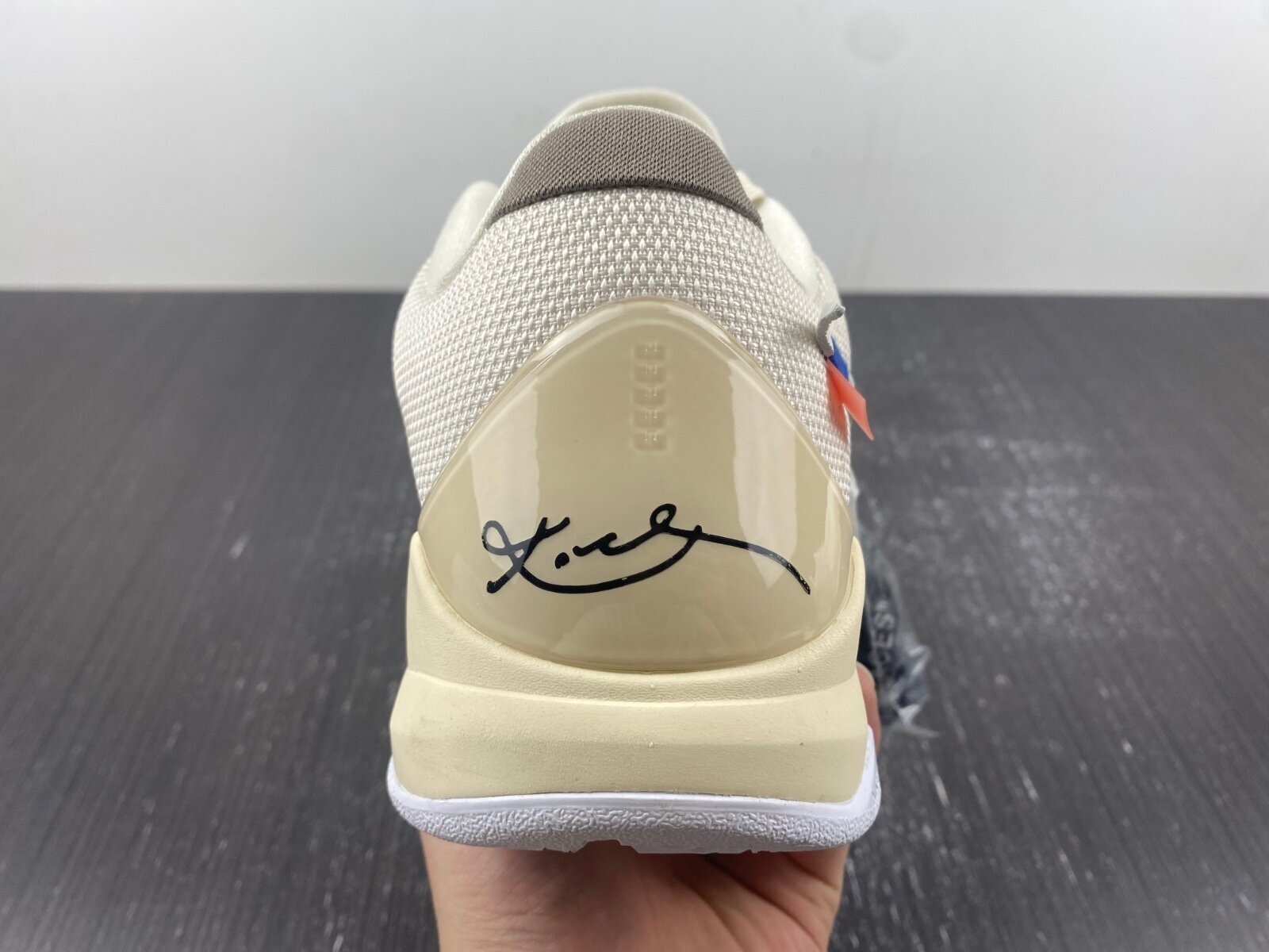 Off-White x Kobe 5 Protro Custom White - Image 10