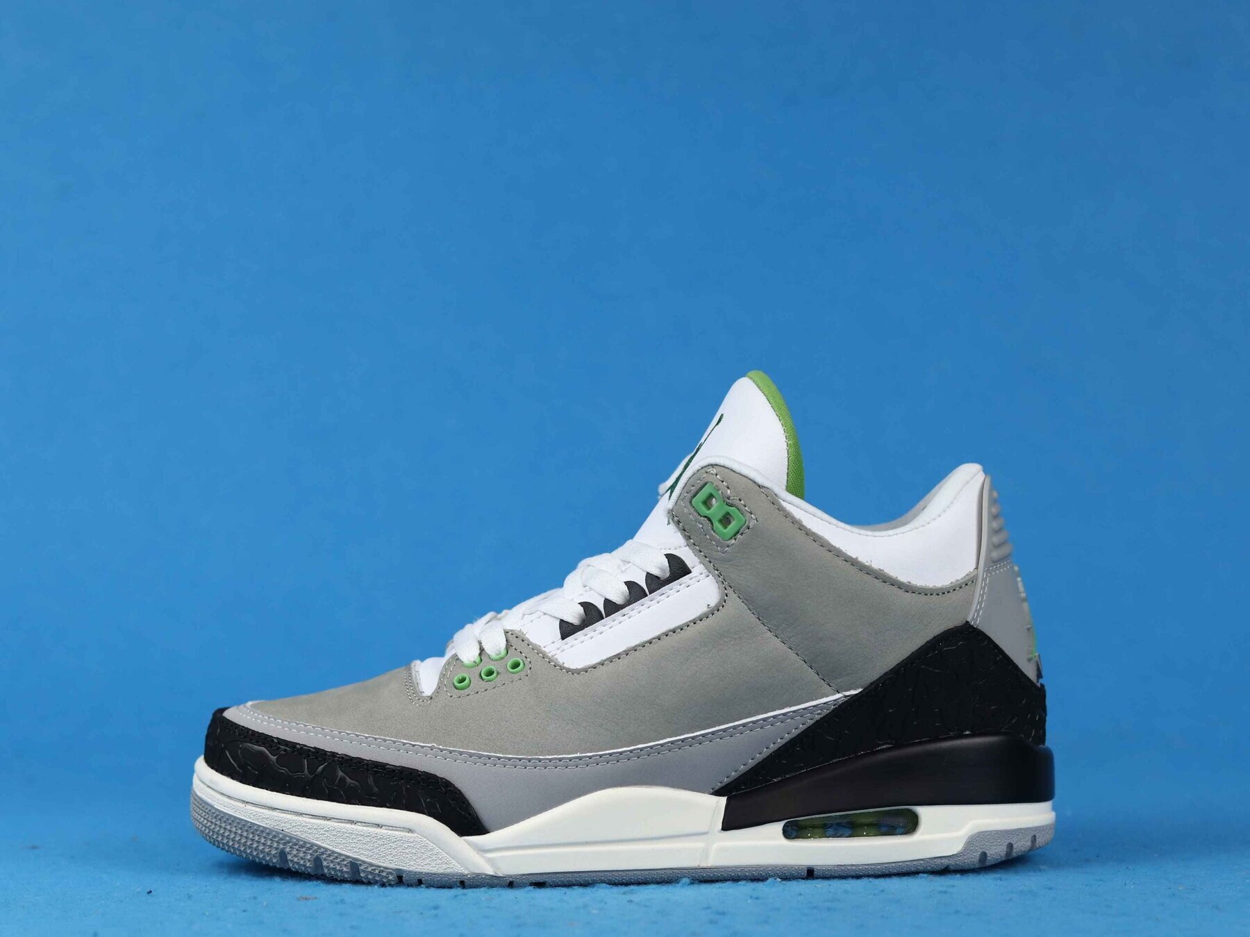 AJ3 Retro Chlorophyll - Image 6