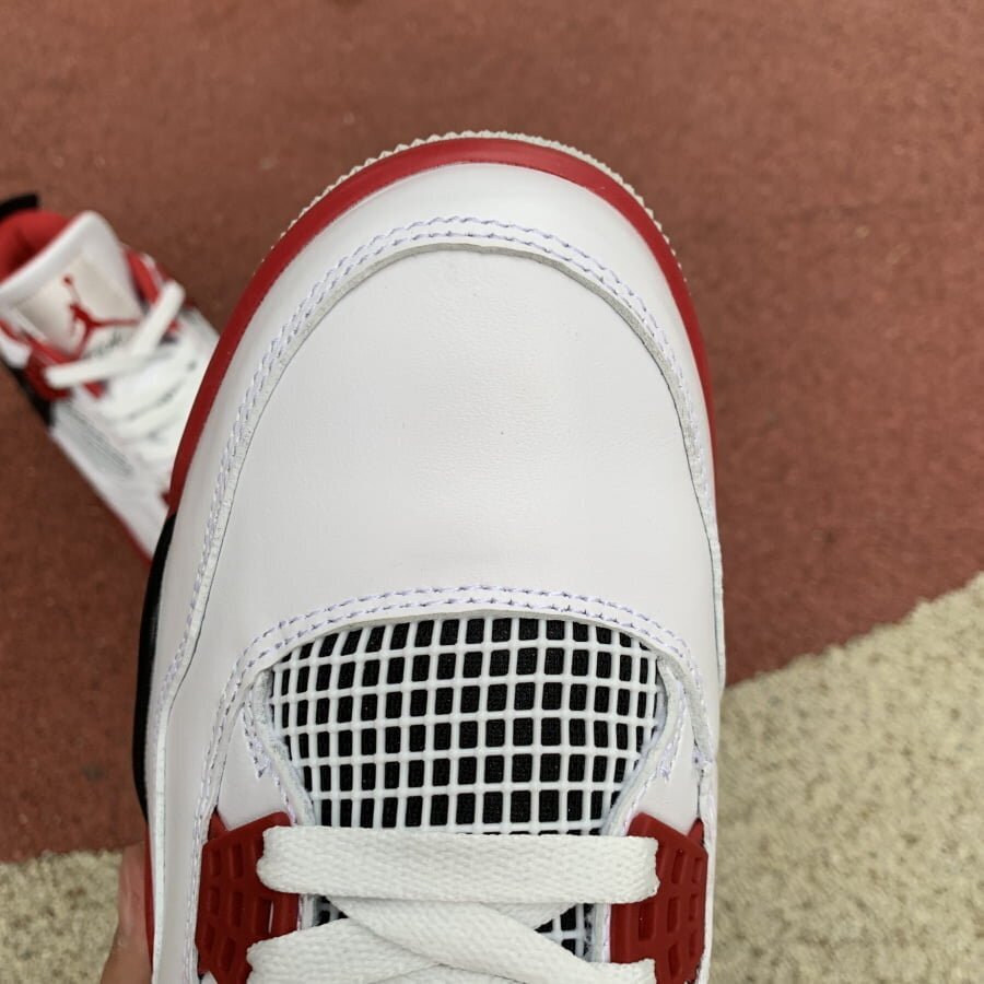 AJ4 Retro Fire Red - Image 5