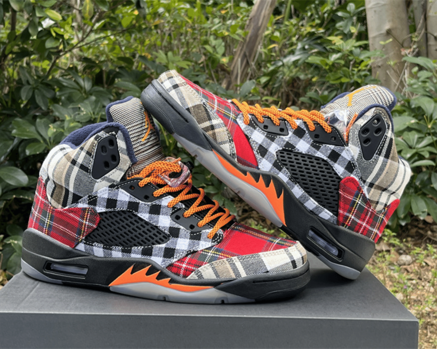 AJ5 RETRO 'PLAID' - Image 7