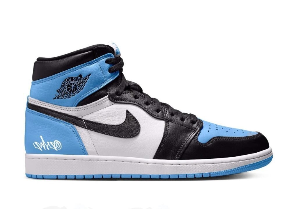 AJ1 Retro High OG 'UNC Toe'