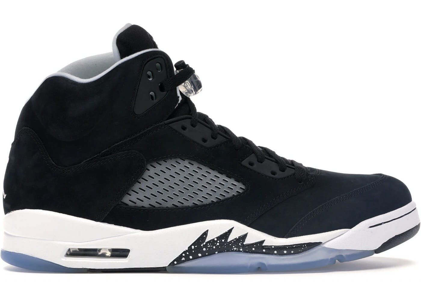 Step up your style with the Air Jordan 5 Retro Oreo (2013)