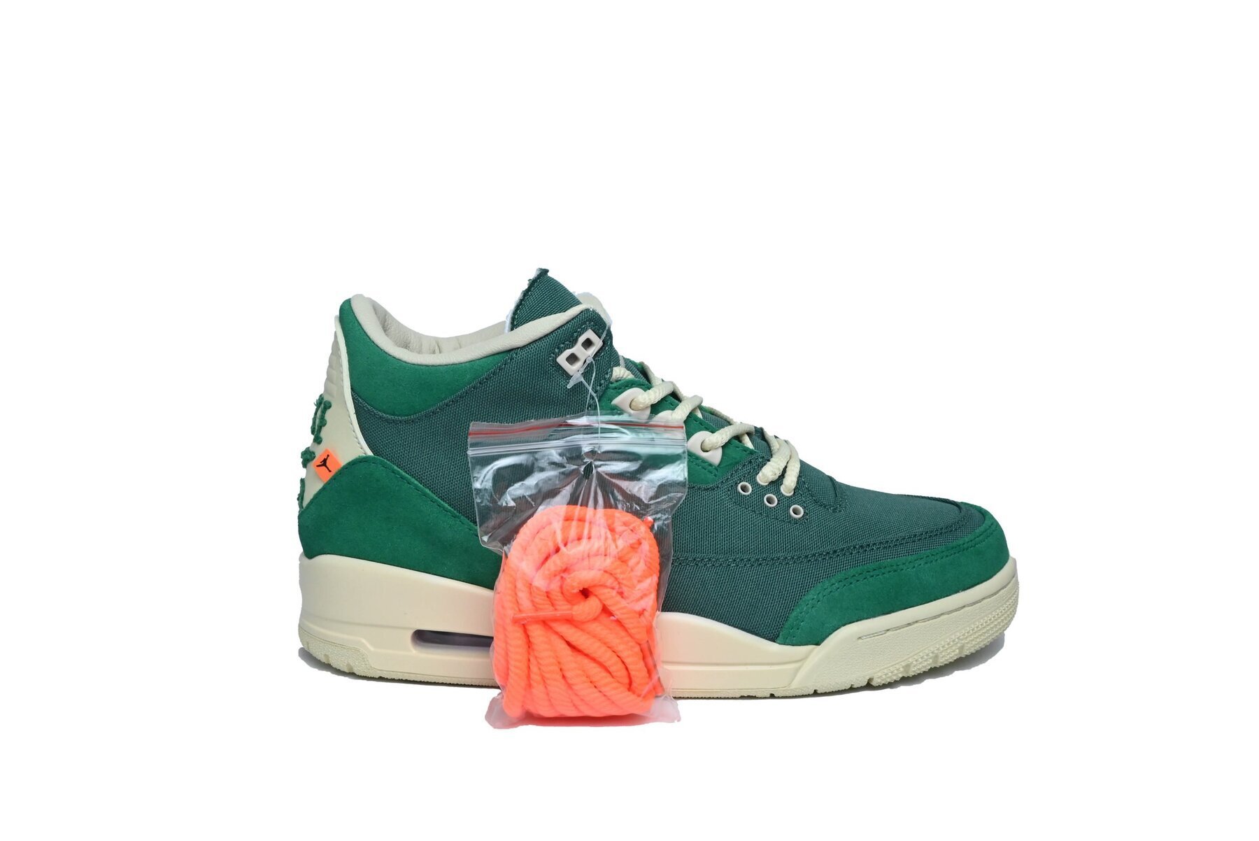 Air Jordan 3 Retro SP Nina Chanel Abney Bicoastal
