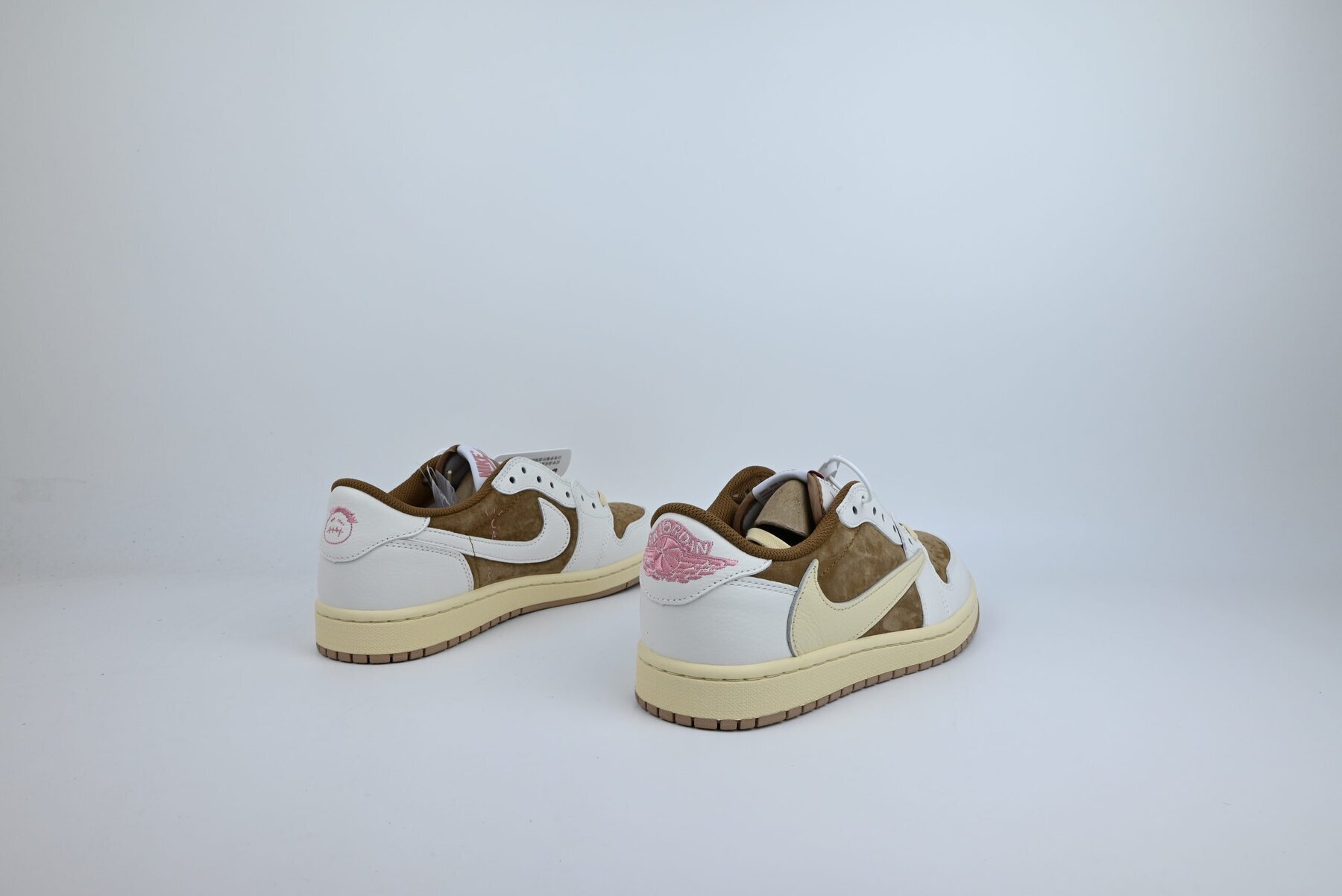 TS x AJ1 Low Brown & White Custom - Image 3